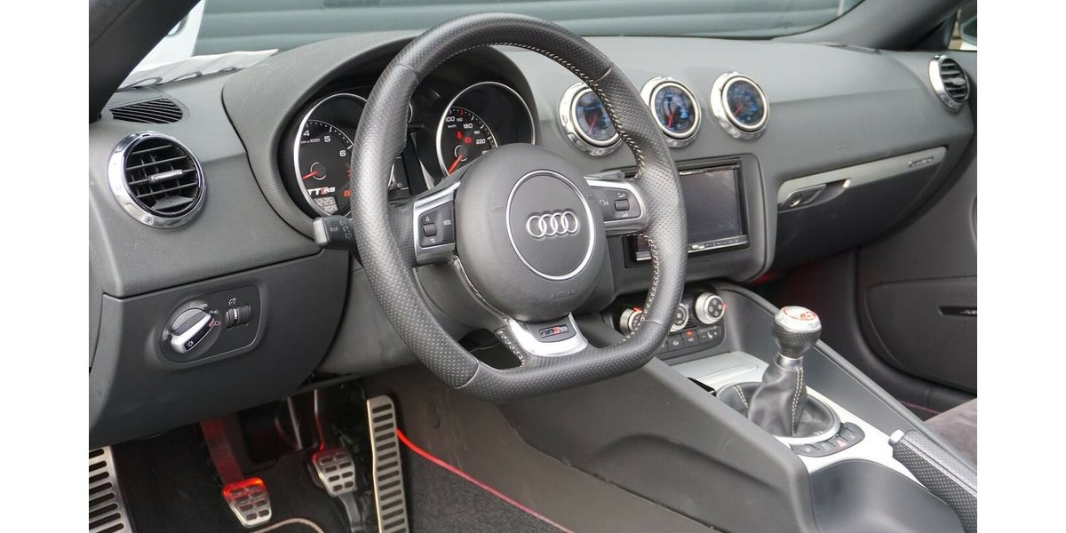 Audi TT RS plus Roadster quattro *503ps* Bose 290km/h 75.637 km 36.900 &euro; Wuppertal 42327