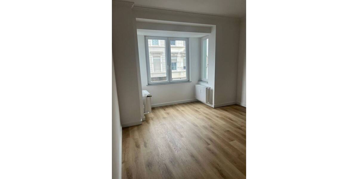 Etagenwohnung Mönchengladbach Stadtmitte - 3 Zimmer, 90 m&sup2;, 900&euro; | Angebot:26874935
