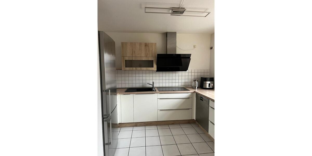 Etagenwohnung Mönchengladbach Süd - 4 Zimmer, 115 m&sup2;, 290.000&euro; | Angebot:26398013