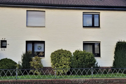 vollmöblierte Doppelhaushälfte auf einem 1200 m² Grundstück 6 zimmer