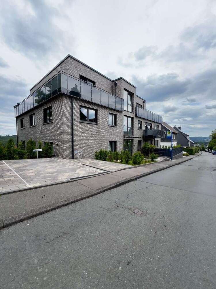 Wohnung zum Mieten in Wuppertal 1.081 € 78 m²