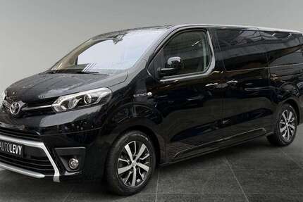 Toyota Proace 1.142 km 33.890 &euro; Düsseldorf 40233