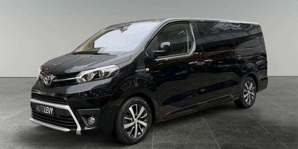 Toyota Proace 1.142 km 33.890 &euro; Düsseldorf 40233