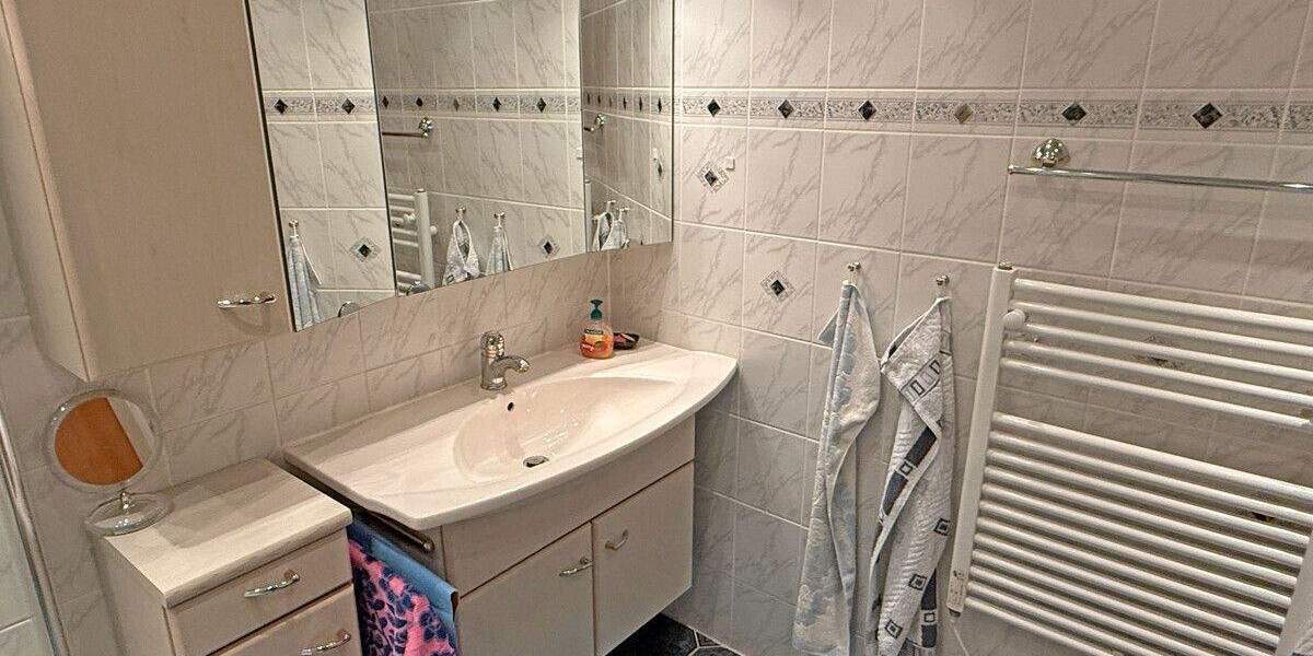 Attraktive 4-Zimmer-Wohnung mit Loggia und Aufzug in Neukirchen-Vluyn! 4 zimmer