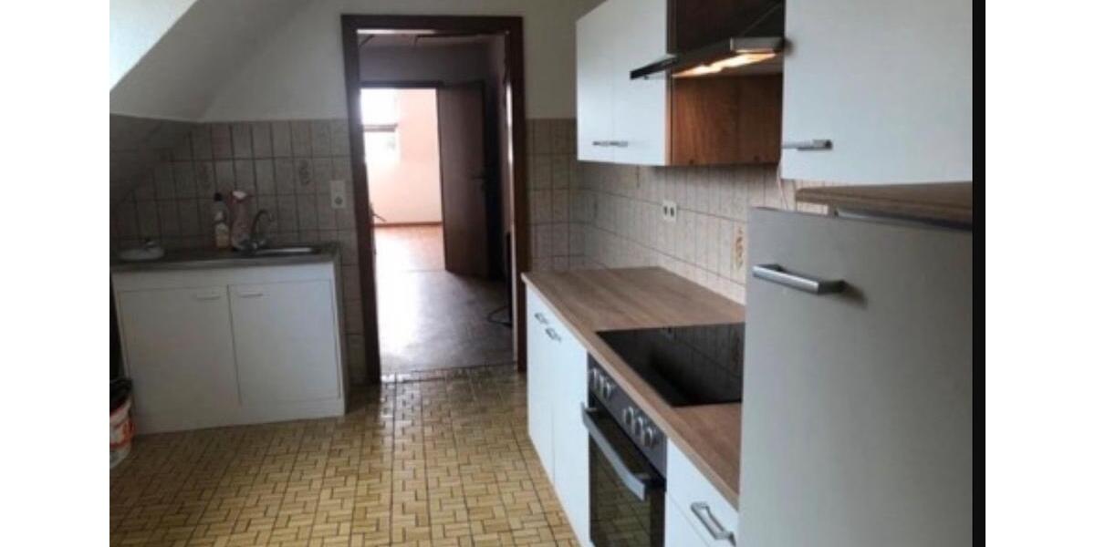 Dachgeschoßwohnung Kaarst - 2 Zimmer, 63 m&sup2;, 770&euro; | Angebot:26389370
