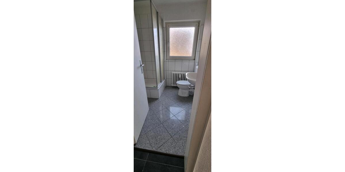 Du-Meiderich Sanierte 1,5 Zimmer Whg. Mit Ebk 1.5 zimmer