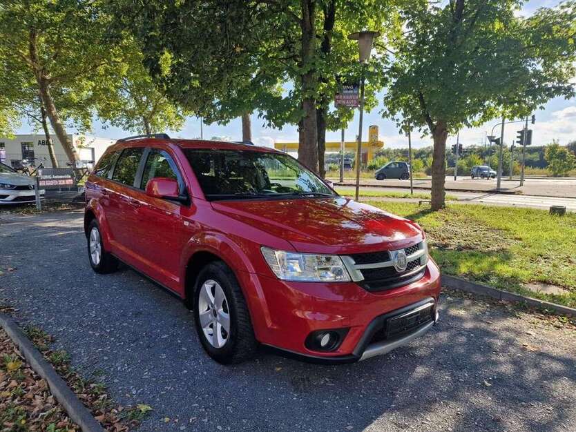 Fiat Freemont 212.000 km 6.999 € Köln 51109