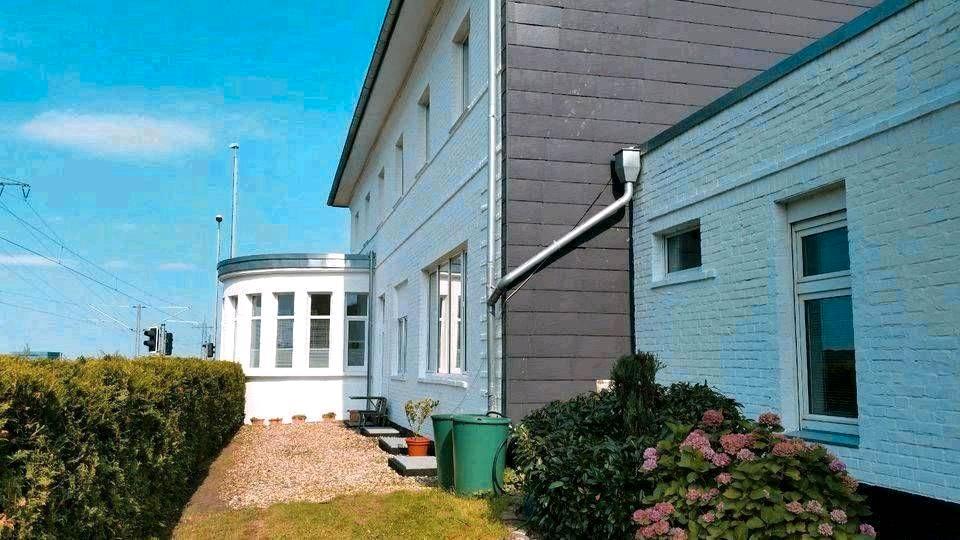 Einfamilienhaus Mönchengladbach West - 15 Zimmer, 454 m&sup2;, 655.000&euro; | Angebot:27134813