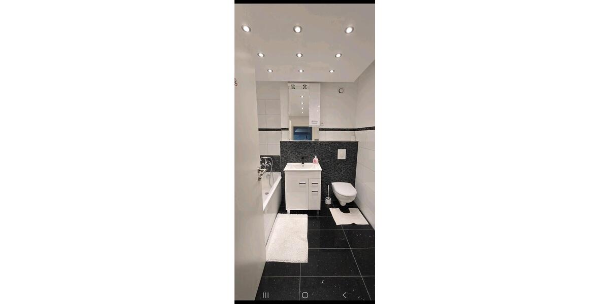 Etagenwohnung Dormagen Hackenbroich - 2 Zimmer, 68 m&sup2;, 190.000&euro; | Angebot:25936934
