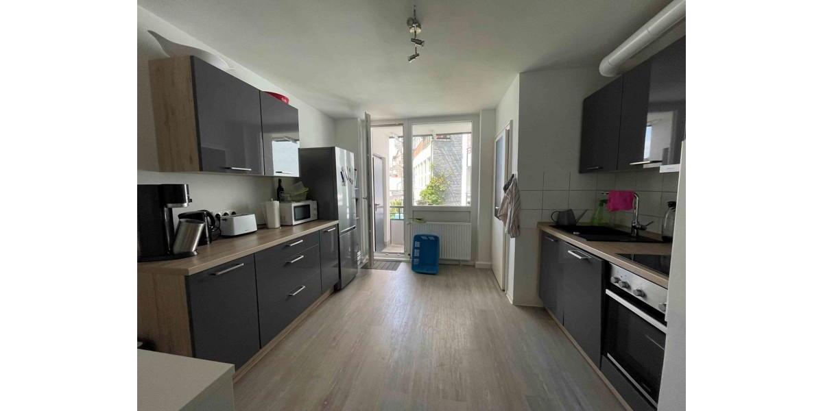 Etagenwohnung Düsseldorf Oberbilk - 2 Zimmer, 62 m&sup2;, 742&euro; | Angebot:25807056