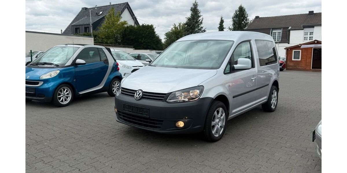 VW Caddy 177.000 km 9.490 &euro; Mönchengladbach 41063