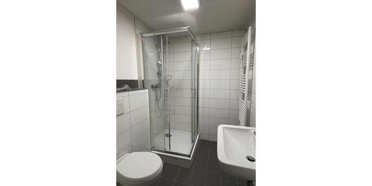 Erdgeschoßwohnung Düsseldorf Stadtbezirk 6 - 2.5 Zimmer, 60 m&sup2;, 740&euro; | Angebot:25996586