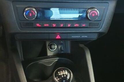 Seat Ibiza 106.000 km 7.000 &euro; Moers 47445