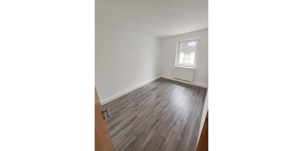 Etagenwohnung Remscheid - 3 Zimmer, 64 m&sup2;, 138.000&euro; | Angebot:26819161