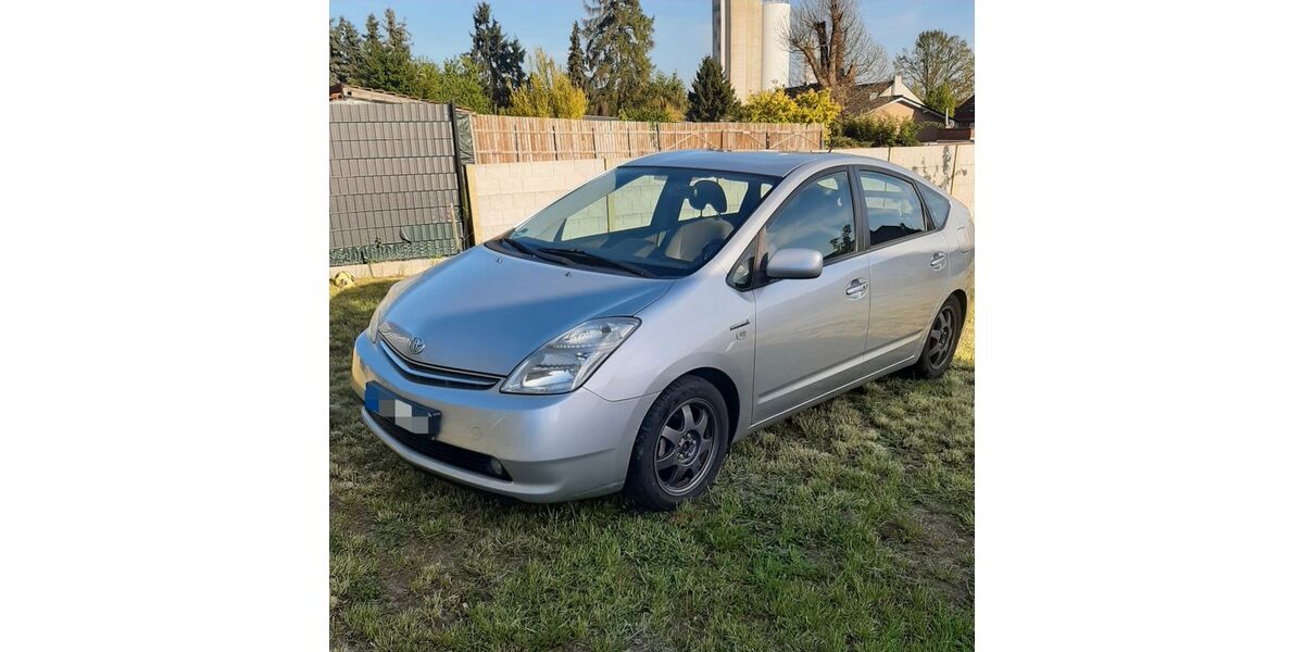 Toyota Prius 257.500 km 4.950 &euro; Meerbusch 40667