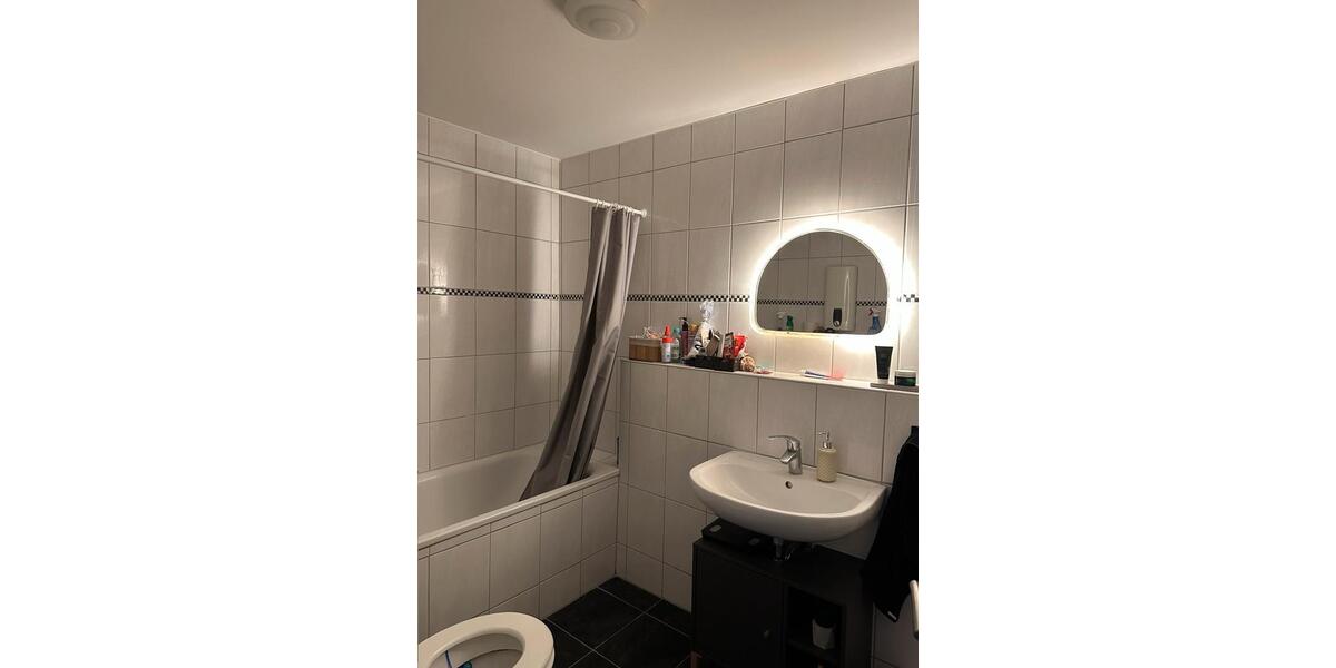 Etagenwohnung Duisburg Rheinhausen - 4 Zimmer, 102 m&sup2;, 297.500&euro; | Angebot:25170644