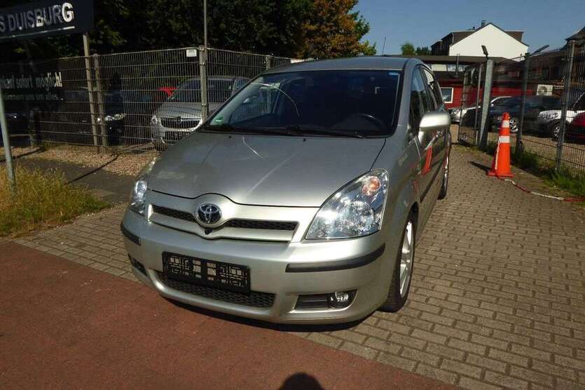 Corolla Verso