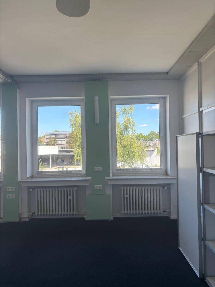 Büroräume in Köln-Ehrenfeld - 20-28 m², 4-6 Arbeitsplätze - All-in-Miete