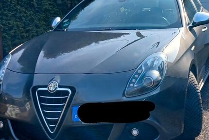 Alfa Romeo Giulietta 121.000 km 6.250 &euro; Neukirchen-Vluyn 47506