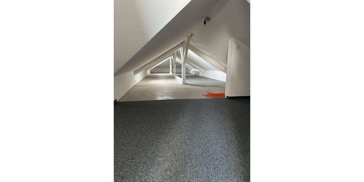 Gewerbeobjekt Düsseldorf Stadtbezirk 5 - 1.100&euro; | Angebot:25105341