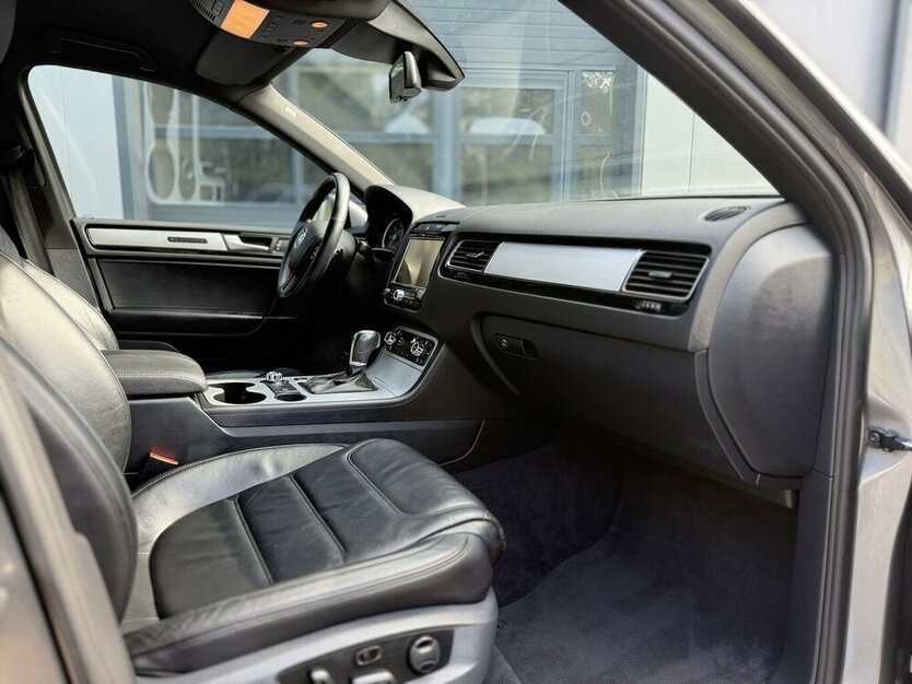 VW Touareg V6 TDI BMT Leder / Kamera / Memory 147.000 km 20.790 € Mönchengladbach 41066