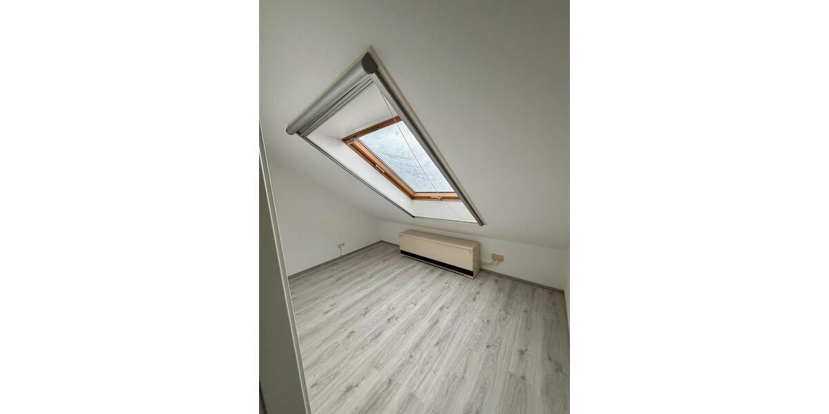 Exklusive 5-Zimmer-Dachgeschosswohnung 5 zimmer