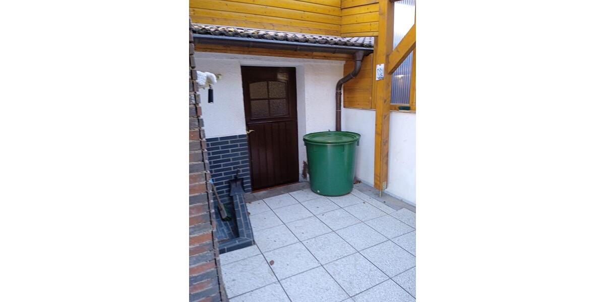 Einfamilienhaus Langenfeld (Rheinland) - 6 Zimmer, 200 m&sup2;, 1.600&euro; | Angebot:25378279