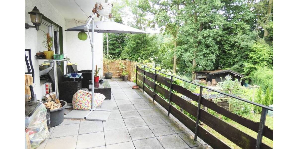 260qm Wohnfläche mit Garten, 3 Loggien, Kamin & Einbauküche - auch als Zweifamilienhaus nutzbar 7 zimmer