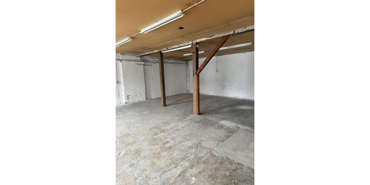 Lagerraum 85 m2 SG-Wald zimmer