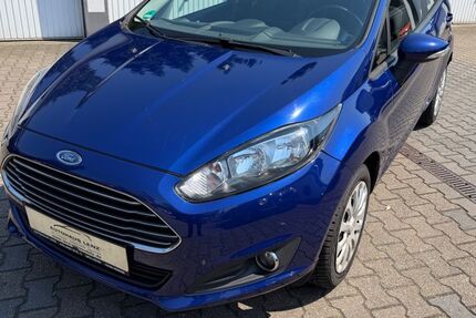 Ford Fiesta 113.955 km 5.200 &euro; Mülheim 45481