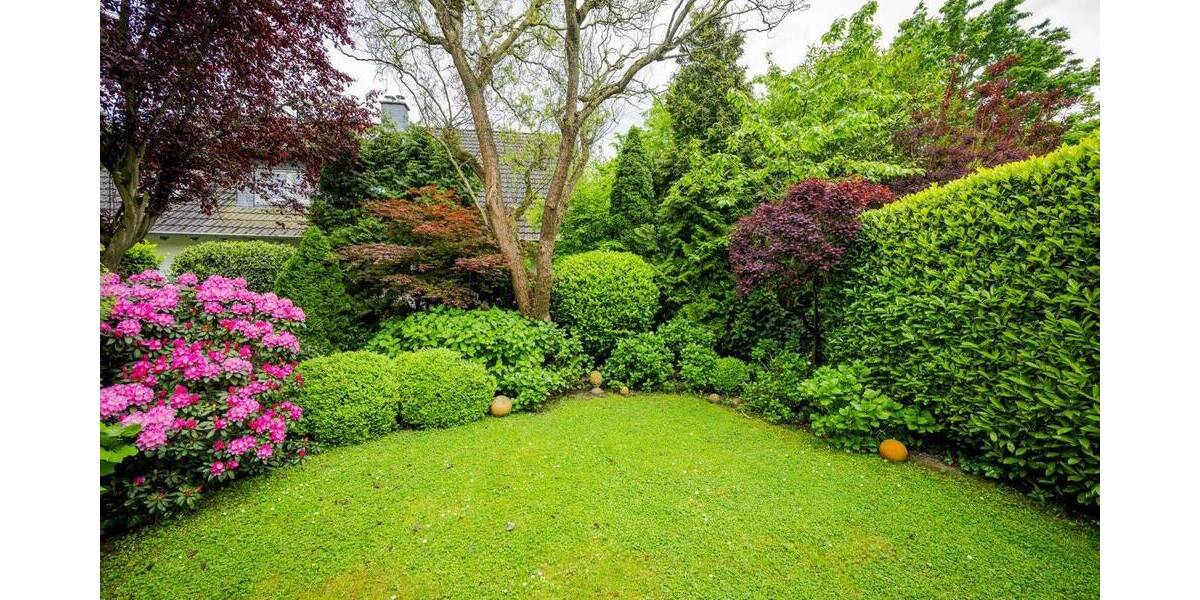 Doppelhaushälfte Neuss Vogelsang - 5 Zimmer, 127 m&sup2;, 699.000&euro; | Angebot:26798113
