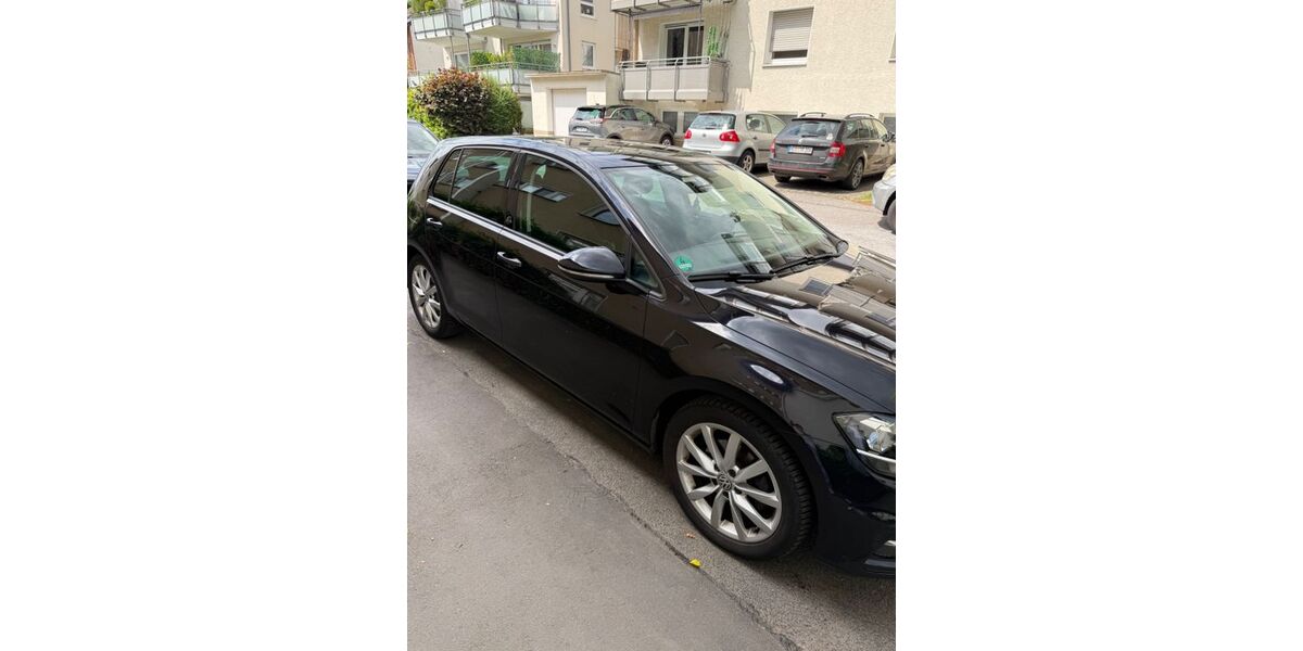 VW Golf 124.000 km 10.900 &euro; Haan 42781