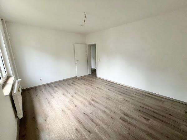 Toll geschnittene 3-Zimmer-Wohnung mit Tageslichtbad! zimmer