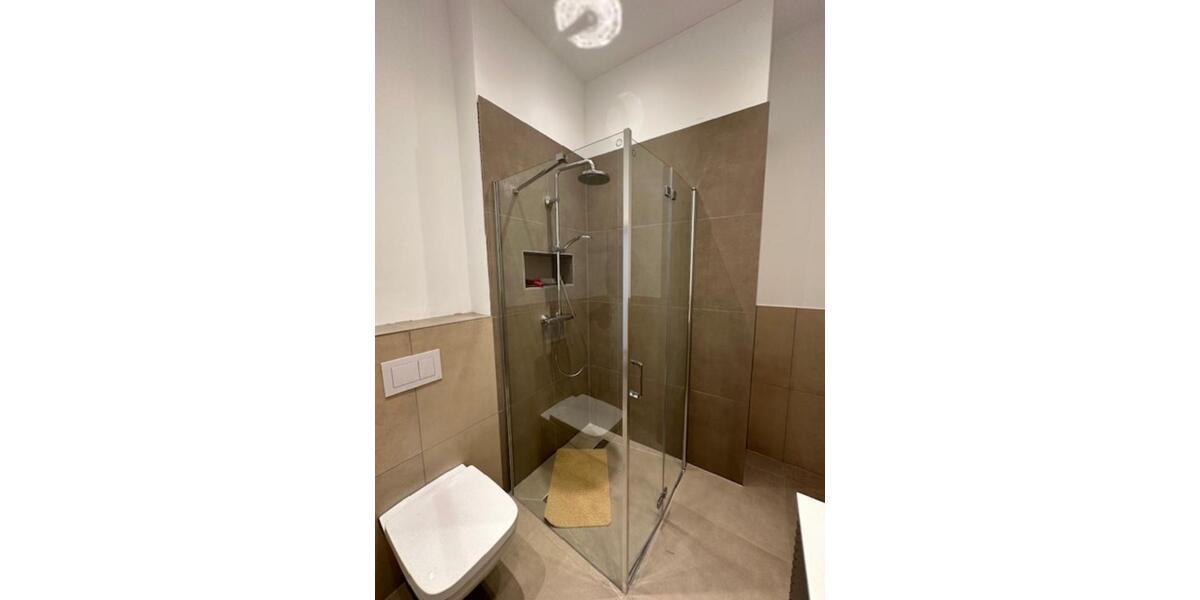 Helle sanierte Erdgeschosswohnung mit Gartenzugang 1 zimmer