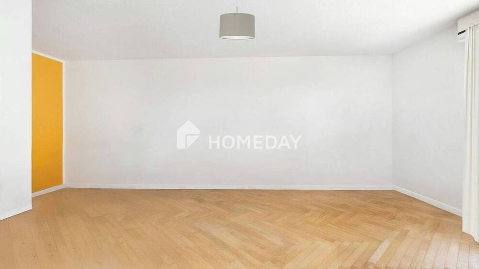 Großzügige 3-Zimmer-Wohnung mit 2 Balkonen und Tiefgaragenstellplatz - stilvoll wohnen am Waldrand