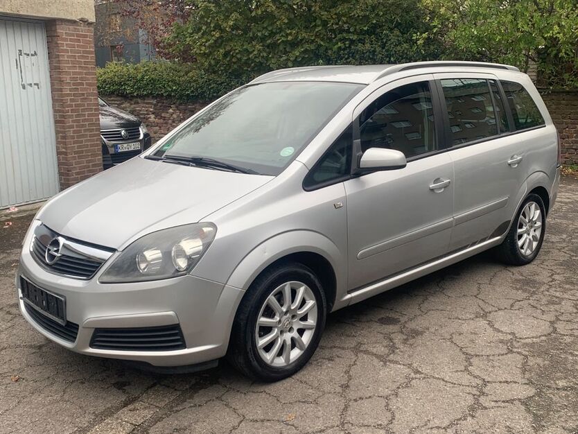 Opel Zafira 243.279 km 590 € Krefeld 47799