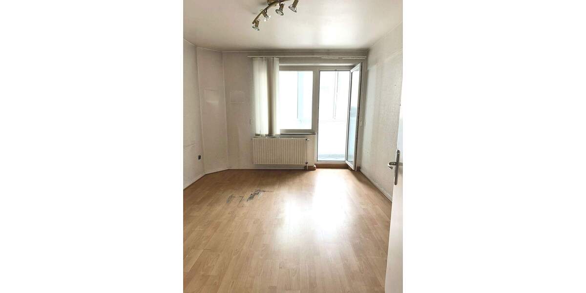 Etagenwohnung Düsseldorf Friedrichstadt - 4 Zimmer, 89 m&sup2;, 360.000&euro; | Angebot:25705671