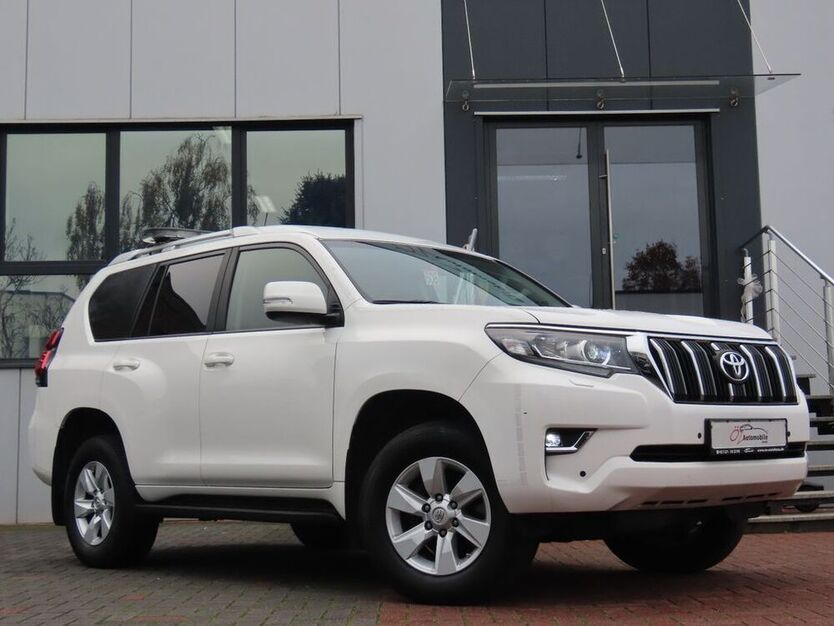Land Cruiser