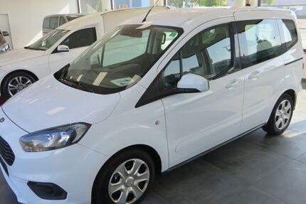 Ford Tourneo Courier 191.682 km 7.650 € Essen 45329