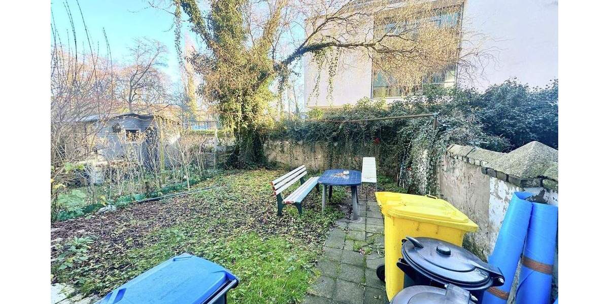 Mehrfamilienhaus, Wohnhaus Düsseldorf / Benrath Benrath - 9 Zimmer, 203 m&sup2;, 719.000&euro; | Angebot:25689239