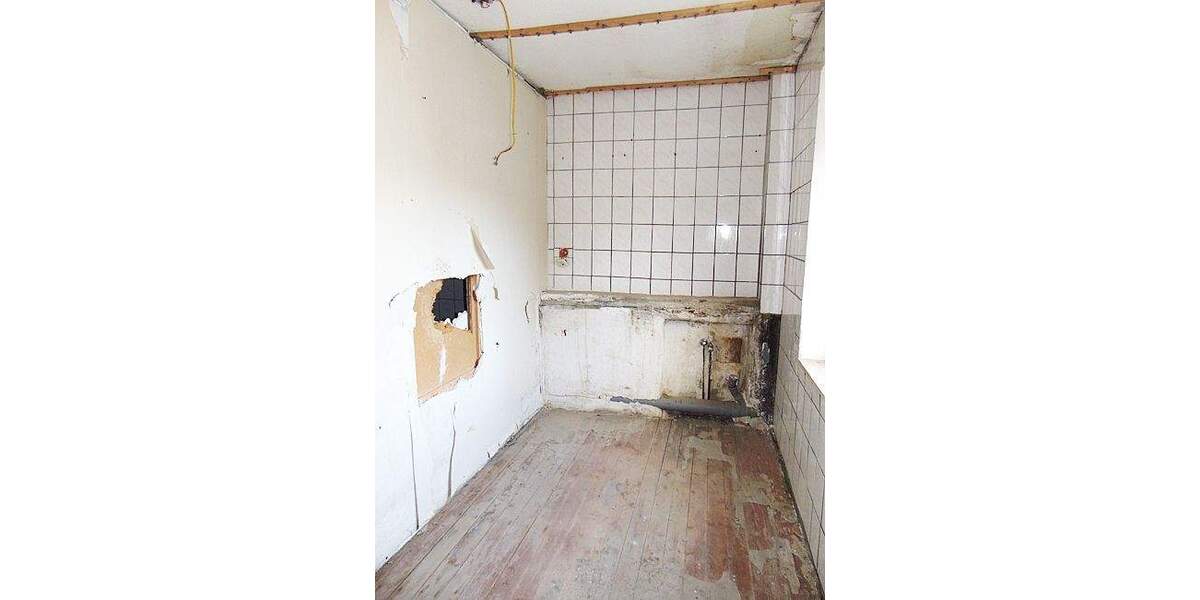 Mehrfamilienhaus, Wohnhaus Bergheim Oberaußem - 5 Zimmer, 160 m&sup2;, 189.000&euro; | Angebot:25276356