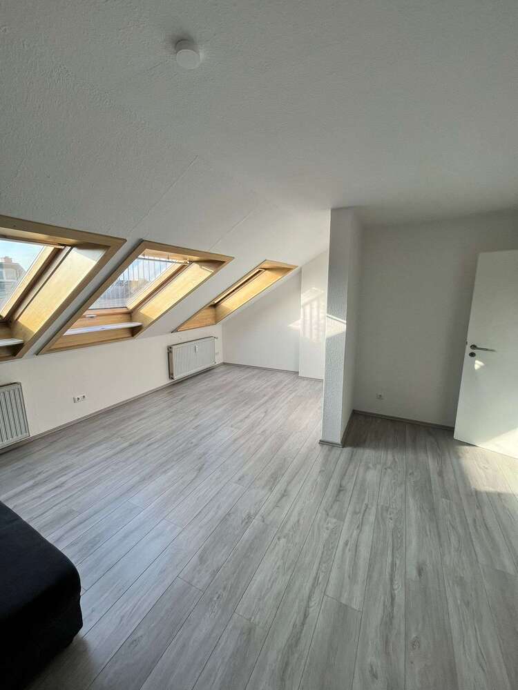 Wohnung zum Mieten in Duisburg 459 € 72 m²