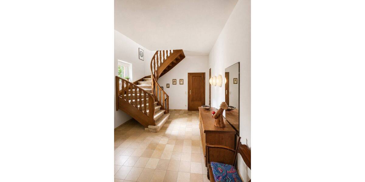 Etagenwohnung Viersen Helenabrunn - 3 Zimmer, 125 m&sup2;, 1.507&euro; | Angebot:26891714
