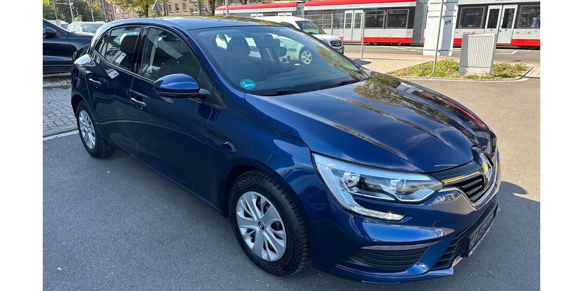 Renault Megane 76.000 km 9.980 &euro; Duisburg 47138