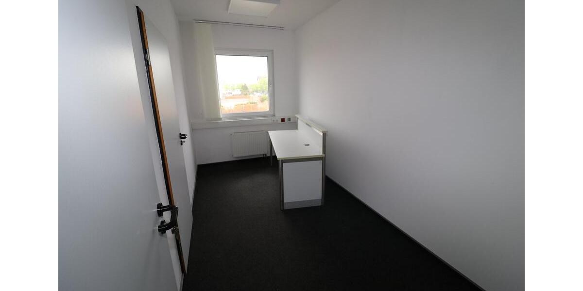 Gewerbeobjekt Langenfeld (Rheinland) - 1.800&euro; | Angebot:26307519