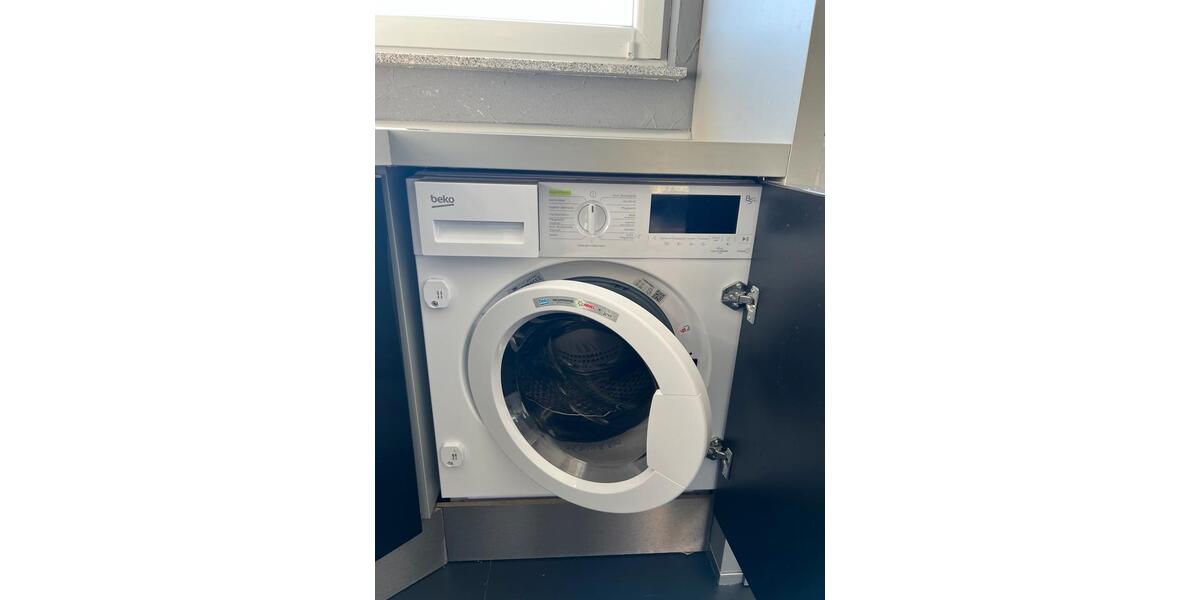 Dachgeschoßwohnung Düsseldorf Flingern Süd - 1 Zimmer, 12 m&sup2;, 690&euro; | Angebot:26372629