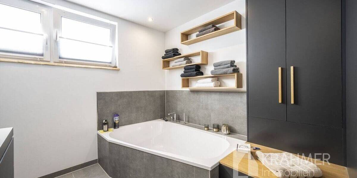 Meerbusch-Nierst: NeubauErstbezug Doppelhaushälfte mit Blick ins Grüne 5 zimmer