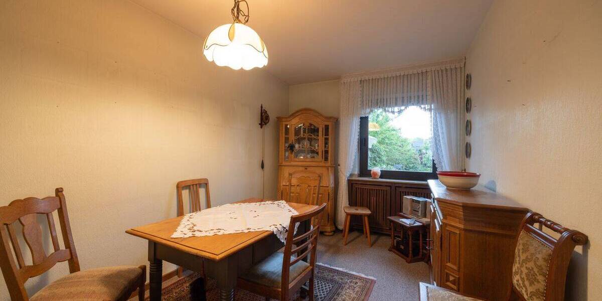 Mehrfamilienhaus, Wohnhaus Krefeld Uerdingen - 8 Zimmer, 201 m&sup2;, 475.000&euro; | Angebot:26695172
