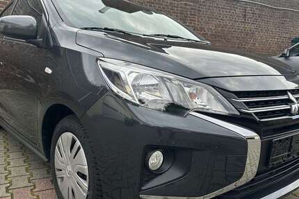 Mitsubishi Space Star 1.122 km 12.399 &euro; Willich 47877