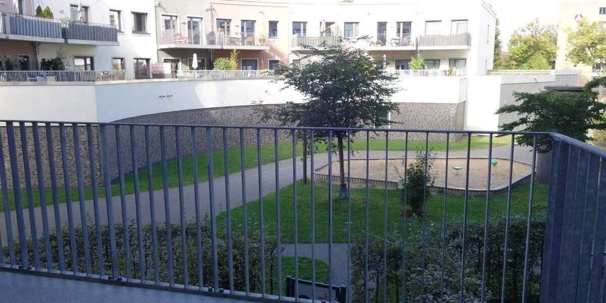 Moderne 3 Zimmer mit EBK, 2 Bädern, 2 Balkone, Fußbodenhzg. in Flingern 3 zimmer